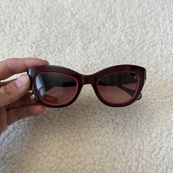 Carolina Herrera HER 0086/S Sunglasses - Picture 5 of 5